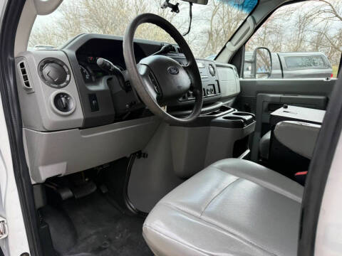 2012 Ford E-Series