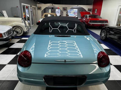 2002 Ford Thunderbird Deluxe