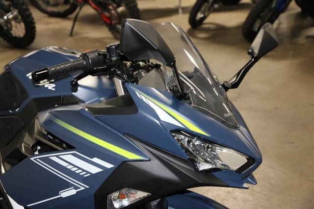 2022 Kawasaki Ninja 400
