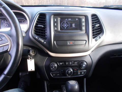 2016 Jeep Cherokee Sport Altitude