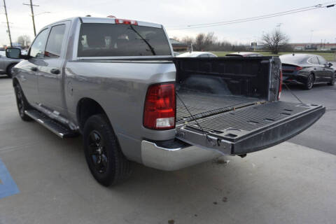 2022 RAM 1500 Classic SLT