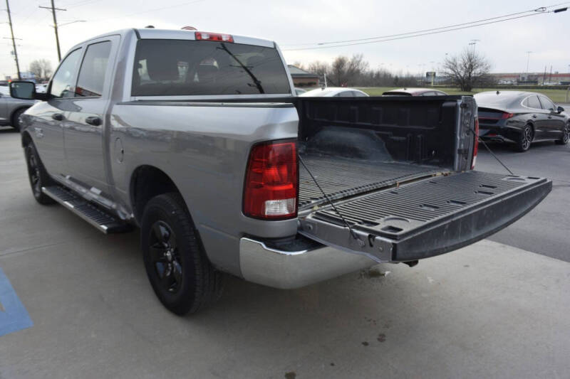 2022 RAM 1500 Classic SLT