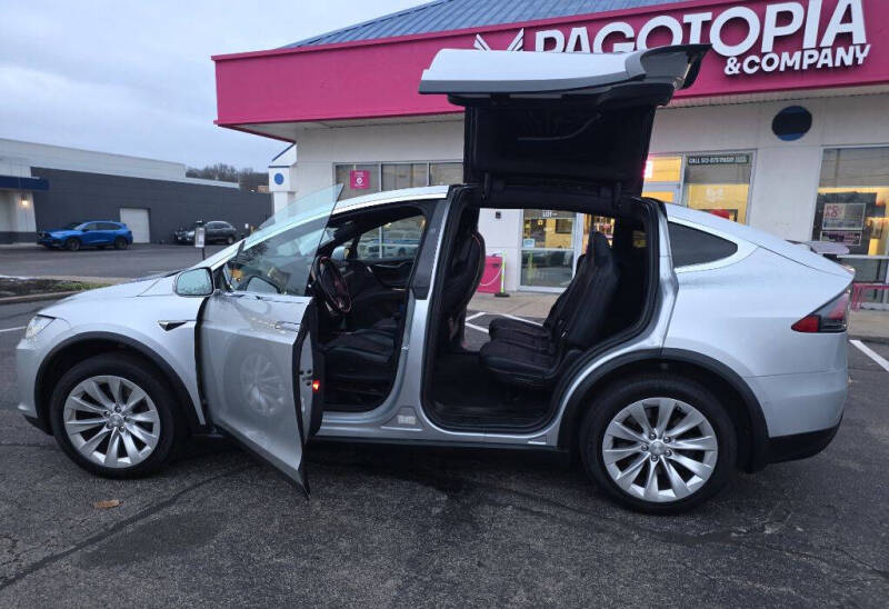 2018 Tesla Model X 75D
