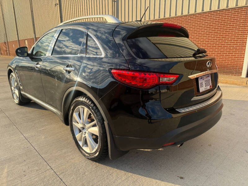 2012 Infiniti FX35