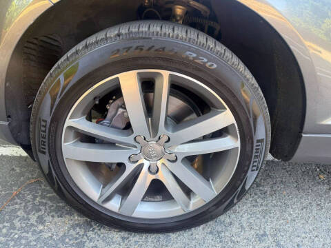 2011 Audi Q7 3.0T quattro Premium Plus