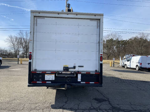 2017 Ford E-Series E-350 SD