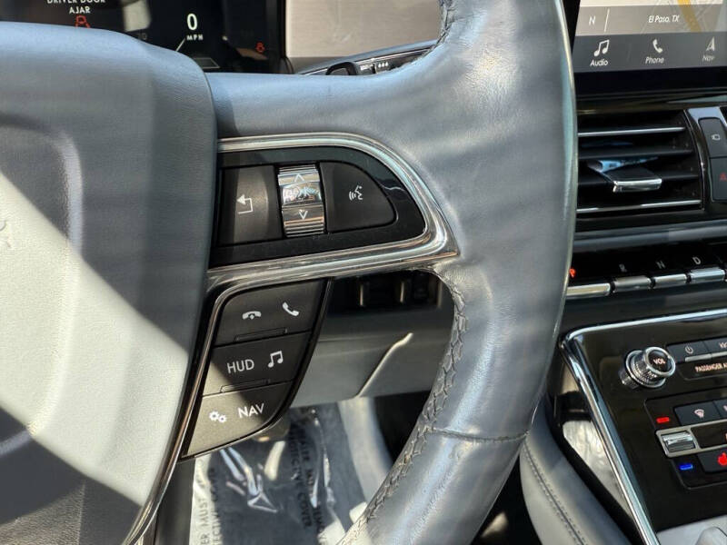 2018 Lincoln Navigator Black Label