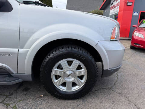 2004 Lincoln Navigator Luxury