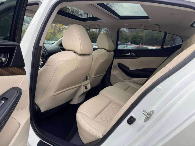 2018 Nissan Maxima Platinum