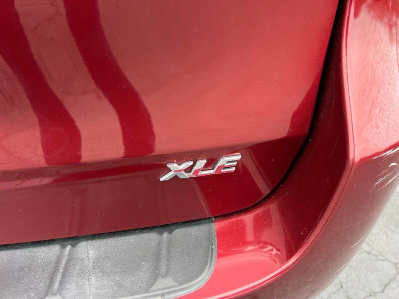 2018 Toyota Sienna XLE 8-Passenger