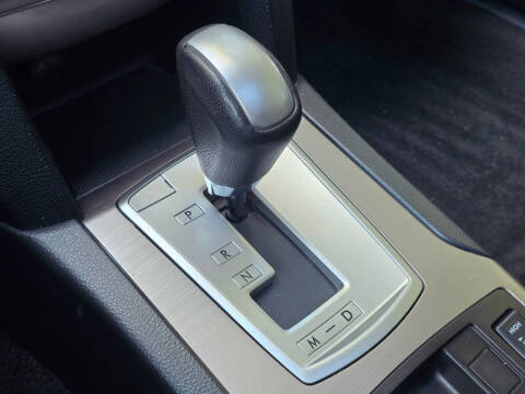 2013 Subaru Outback 2.5i Premium