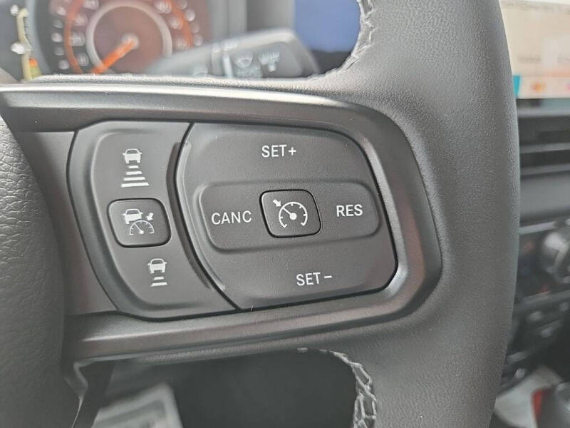 2026 Jeep Gladiator Shadow Ops