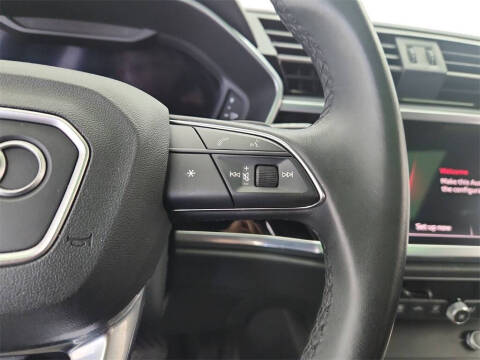 2023 Audi Q3 quattro S line Prem Plus 45 TFSI