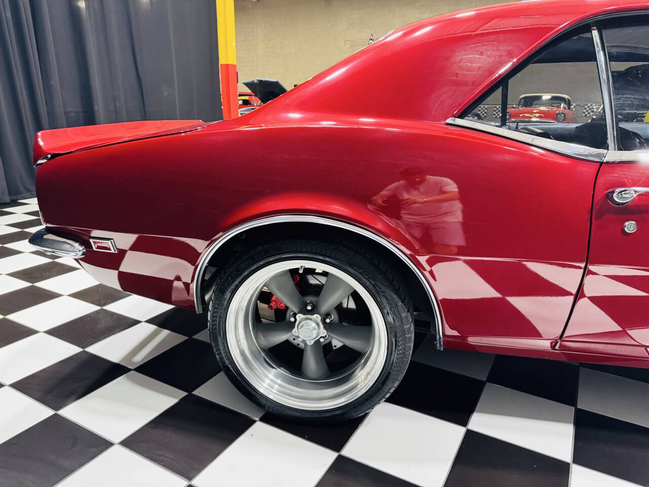 1968 Chevrolet Camaro 24