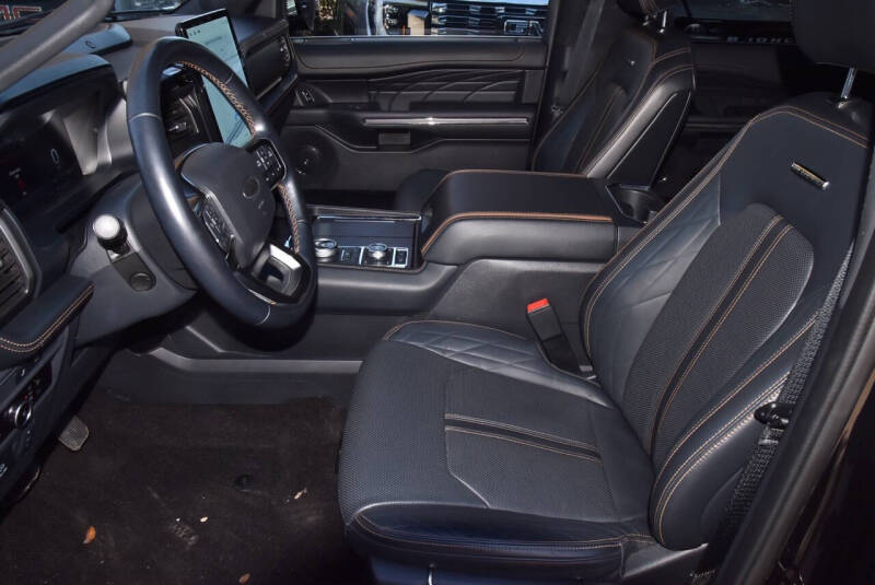 2023 Ford Expedition MAX Platinum