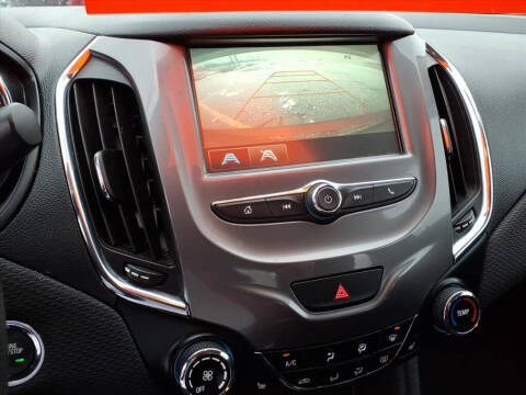 2018 Chevrolet Cruze LT Auto