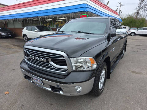 2018 RAM 1500 SLT