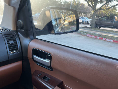 2014 Toyota Sequoia Platinum