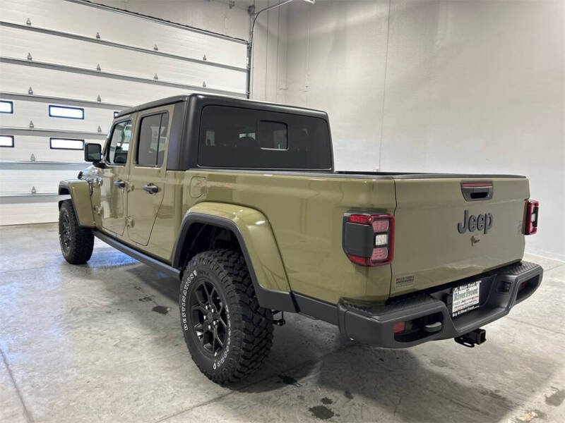 2026 Jeep Gladiator Willys