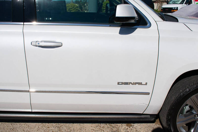 2020 GMC Yukon XL Denali