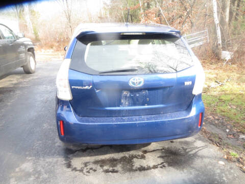 2012 Toyota Prius v Five