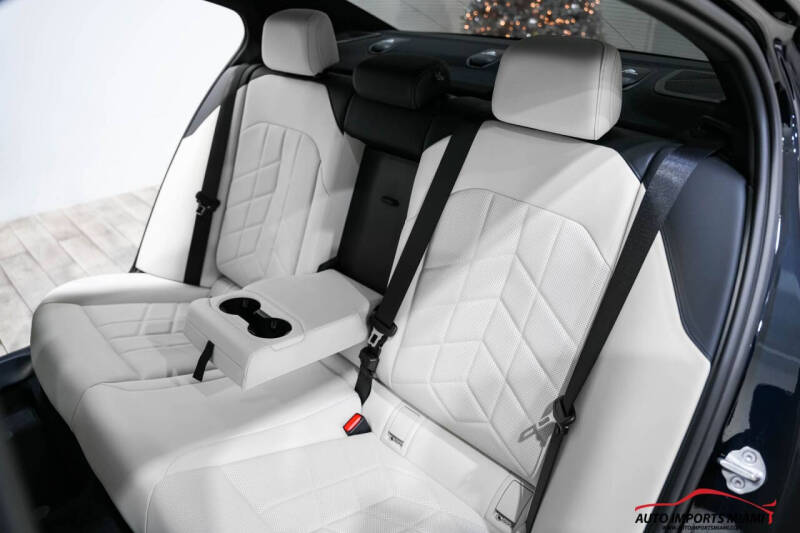 2024 BMW i5 eDrive40