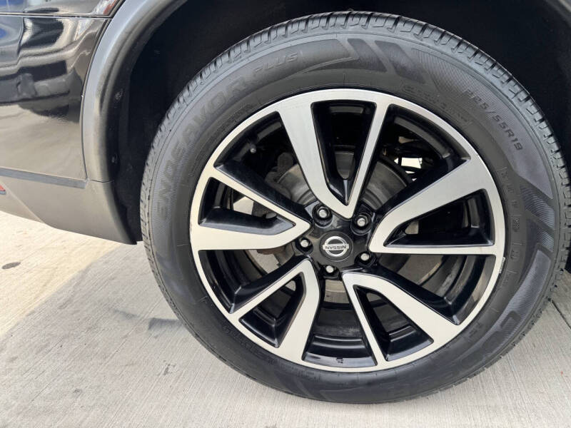 2019 Nissan Rogue SV