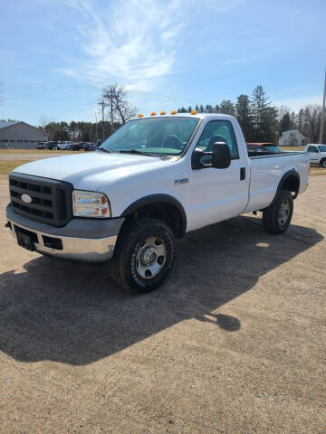 2005 Ford F-350 Super Duty for sale at D & T AUTO INC in Columbus MN