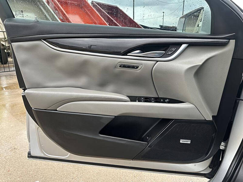 2015 Cadillac XTS Luxury