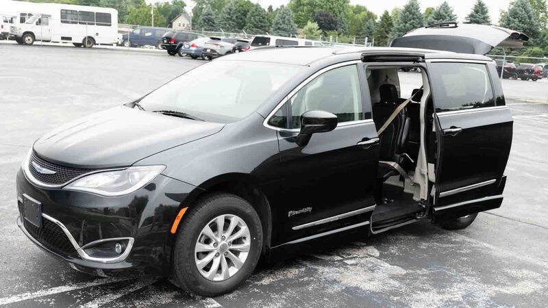 2019 Chrysler Pacifica Touring L