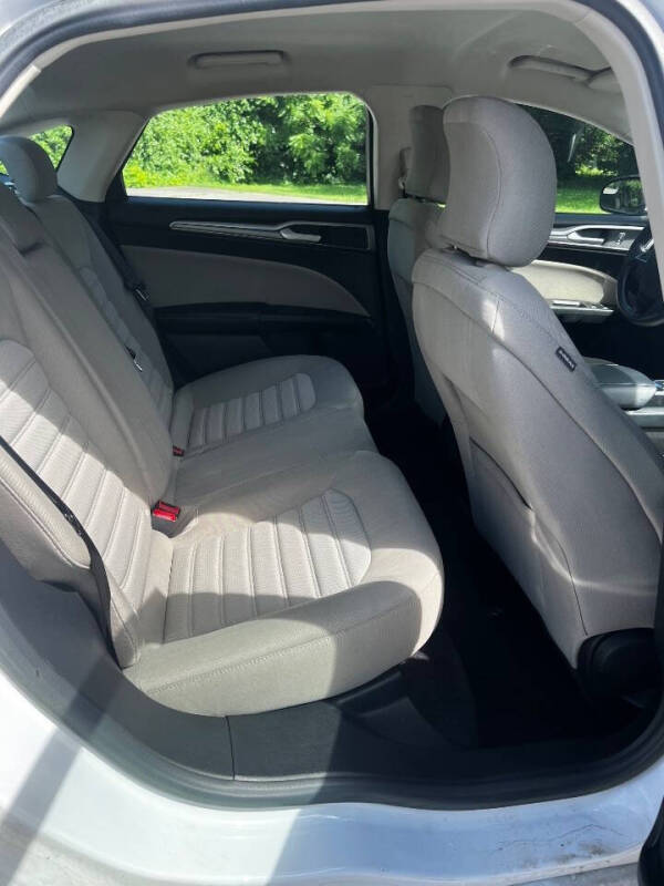2017 Ford Fusion S