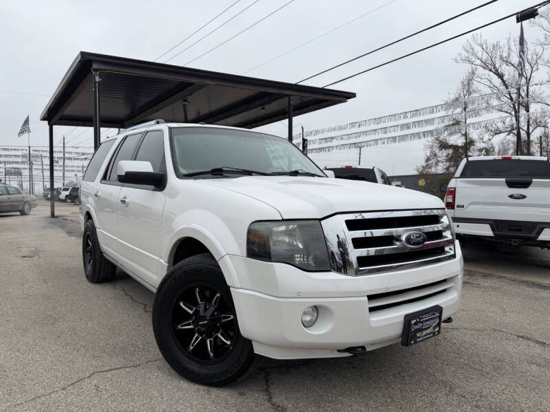 2013 Ford Expedition Limited's photo