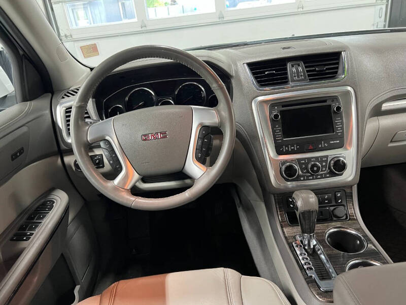 2017 GMC Acadia Limited