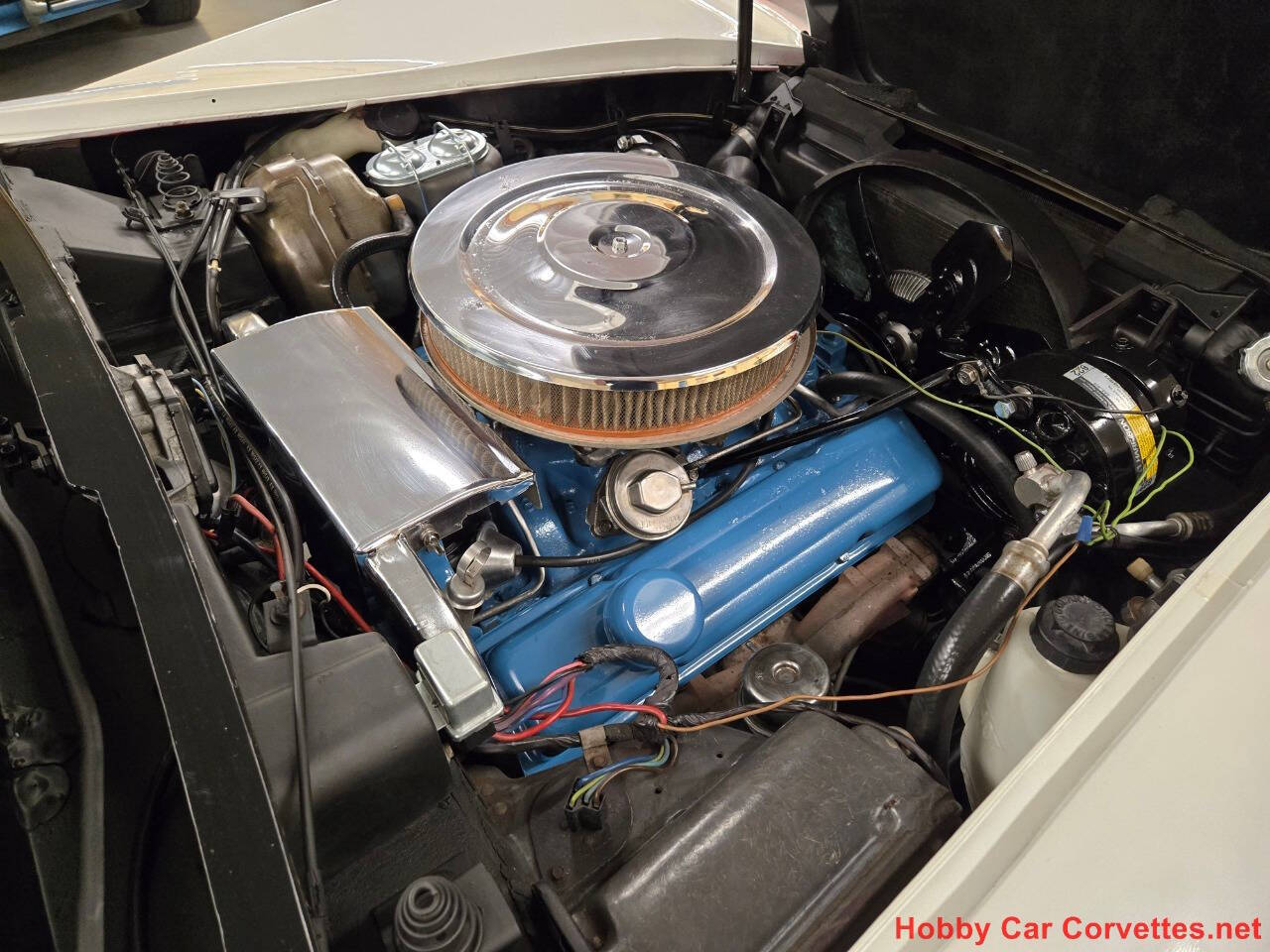 1977 Chevrolet Corvette 3