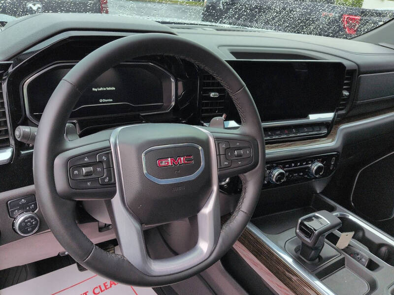 2024 GMC Sierra 1500
