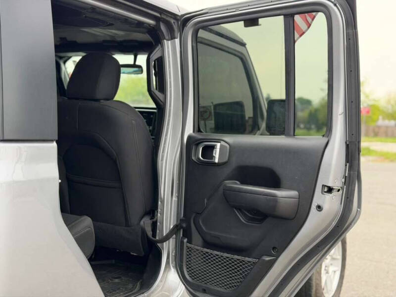 2020 Jeep Gladiator Sport S