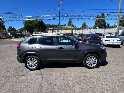 2014 Jeep Cherokee for sale at 82nd AutoMall in Portland OR