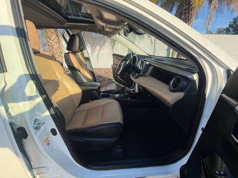 2017 Toyota RAV4 Hybrid Limited