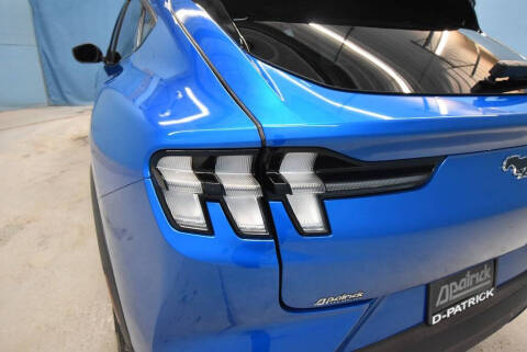 2025 Ford Mustang Mach-E Select
