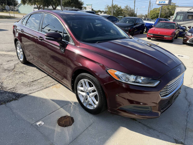 2013 Ford Fusion SE