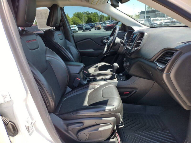 2021 Jeep Cherokee Trailhawk