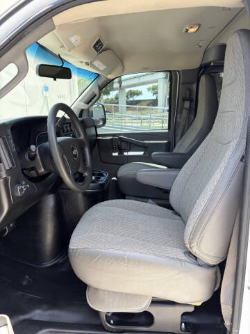 2020 Chevrolet Express LS 3500
