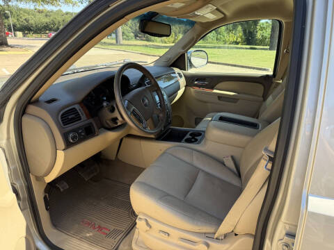 2013 GMC Yukon XL SLT
