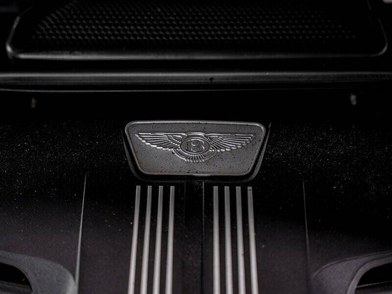2016 Bentley Continental 51