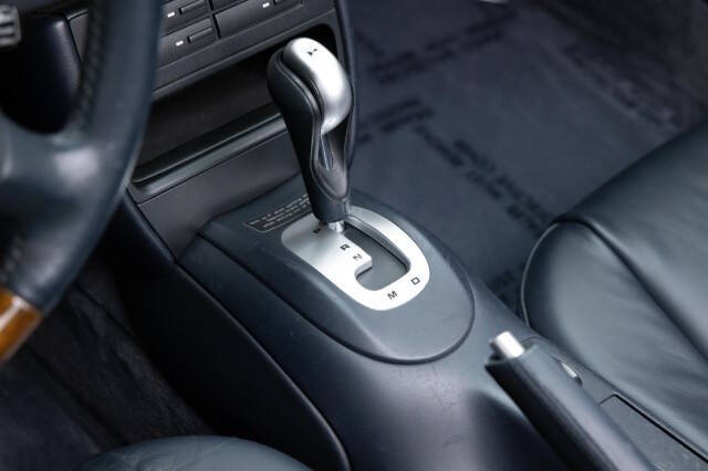 2000 Porsche 911 Carrera