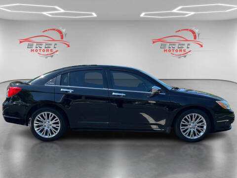 2012 Chrysler 200 Limited