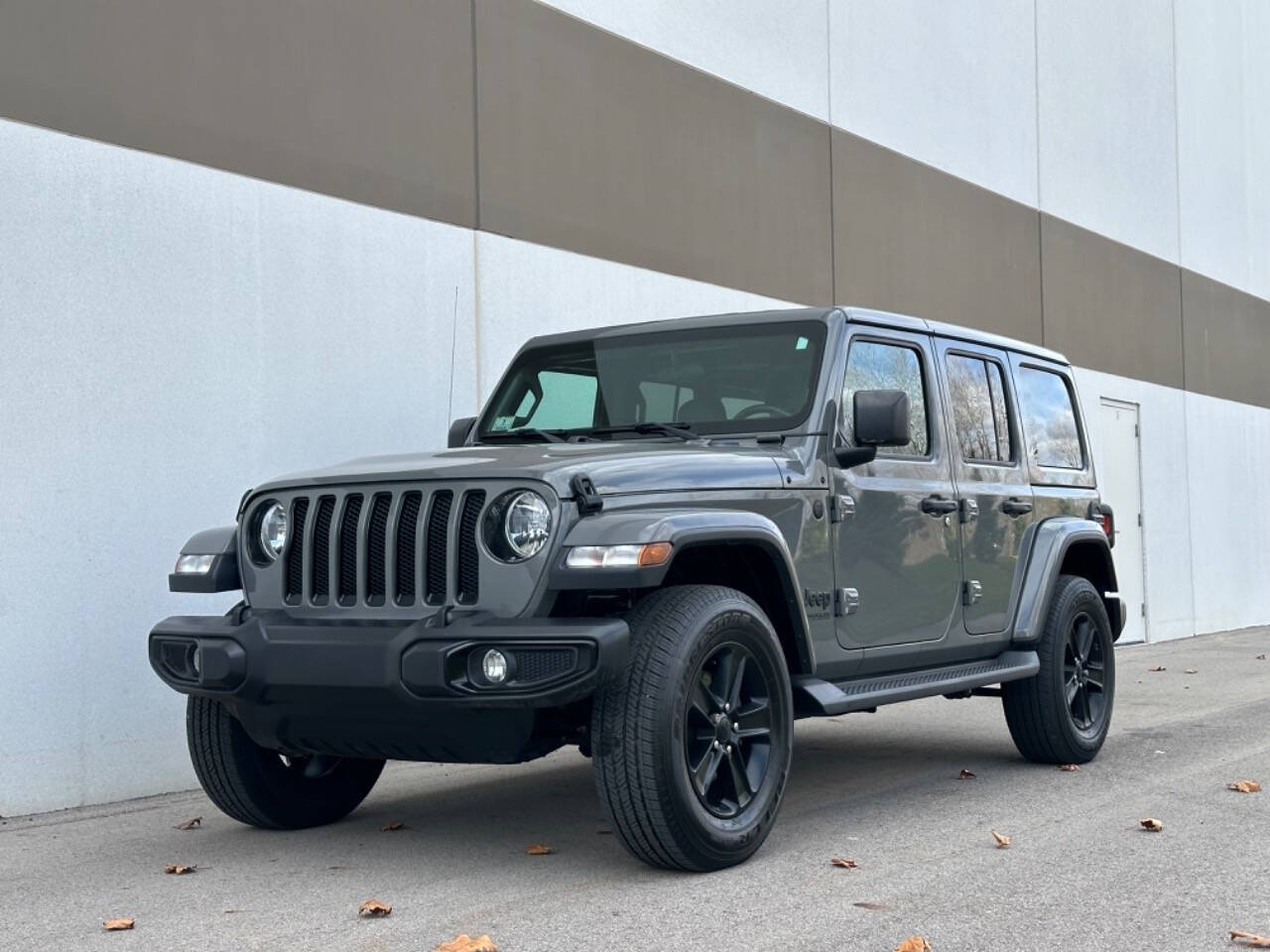 2020 Jeep Wrangler Unlimited for sale at Phoenix Motor Co in Romulus, MI