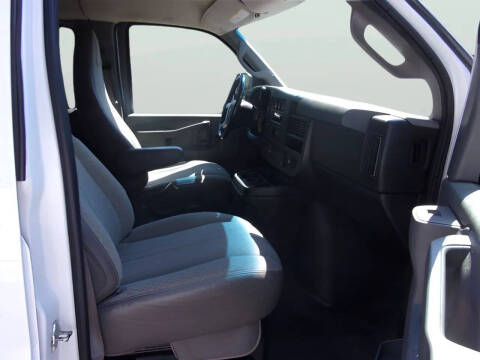 2016 Chevrolet Express LS 2500