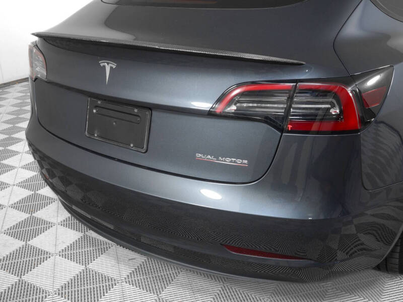 2023 Tesla Model 3 Performance