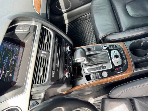 2015 Audi A4 2.0T quattro Premium Plus